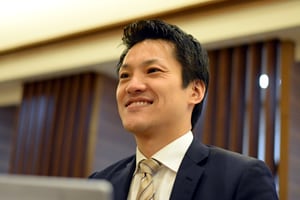 アドバイザー本間の写真
