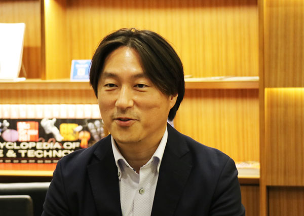 アドバイザー吉田の写真